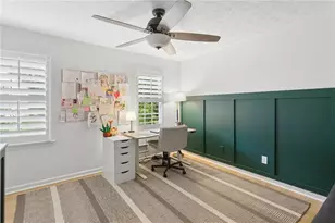 3825 Creekview Dr NE, Marietta, GA 30068 - Photo 25