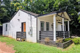 296 Thornton St SW, Atlanta, GA 30315 - Photo 3