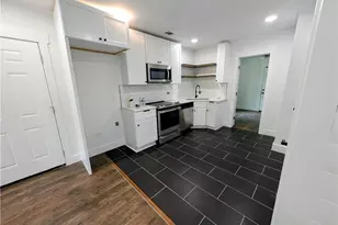 296 Thornton St SW, Atlanta, GA 30315 - Photo 17