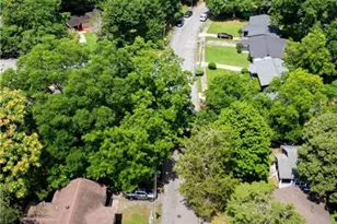 296 Thornton St SW, Atlanta, GA 30315 - Photo 9