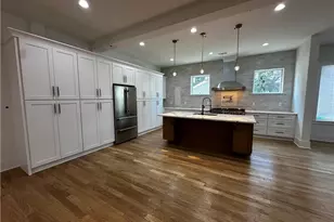 1064 McDaniel St SW, Atlanta, GA 30310 - Photo 9