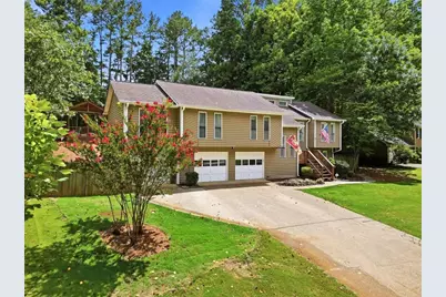 330 Sumter Drive NE, Marietta, GA 30066 - Photo 3