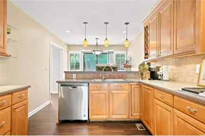 330 Sumter Drive NE, Marietta, GA 30066 - Photo 15