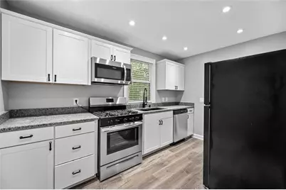1126 Briarcliff Place NE #2, Atlanta, GA 30306 - Photo 9