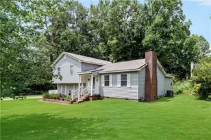 178 Rock Garden Terrace N W, Marietta, GA 30064 - Photo 3