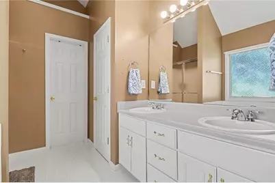 6219 Compass Drive, Flowery Branch, GA 30542 - Photo 17