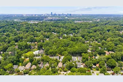 776 Yorkshire Road NE, Atlanta, GA 30306 - Photo 57