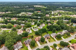 10805 Glenhurst Pass, Johns Creek, GA 30097 - Photo 59