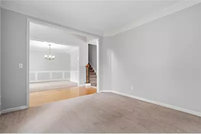 10805 Glenhurst Pass, Johns Creek, GA 30097 - Photo 11
