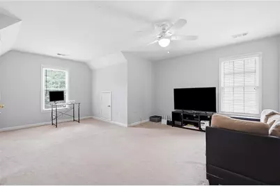 10805 Glenhurst Pass, Johns Creek, GA 30097 - Photo 37