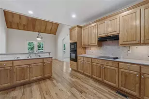 2777 Chinquapin Ct, Buford, GA 30519 - Photo 27