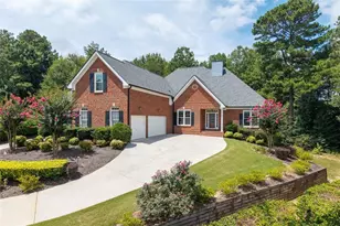 2777 Chinquapin Ct, Buford, GA 30519 - Photo 3