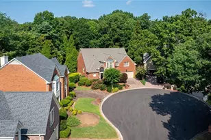 240 Embassy Ct, Sandy Springs, GA 30328 - Photo 37