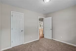 560 E Country Woods Dr, Covington, GA 30016 - Photo 11