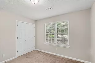 240 Spring Cir, Senoia, GA 30276 - Photo 7