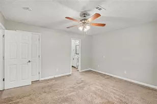 240 Spring Cir, Senoia, GA 30276 - Photo 9