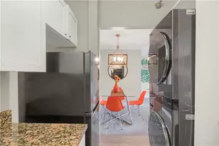 2479 Peachtree Rd NE, Atlanta, GA 30305 - Photo 5