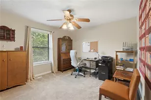 2416 Broward Dr NE, Marietta, GA 30066 - Photo 15