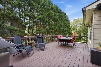 2416 Broward Drive NE, Marietta, GA 30066 - Photo 23