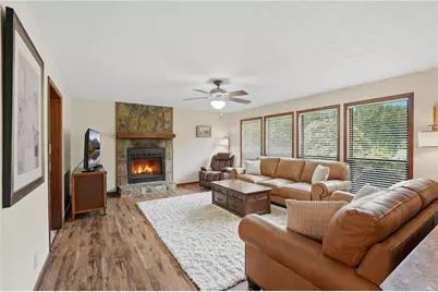 2416 Broward Drive NE, Marietta, GA 30066 - Photo 5