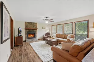 2416 Broward Dr NE, Marietta, GA 30066 - Photo 5