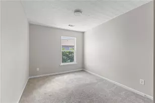 6604 Splashwater Dr, Flowery Branch, GA 30542 - Photo 27