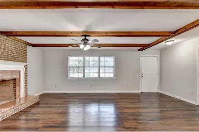 3267 Hilltop Circle, Gainesville, GA 30506 - Photo 13