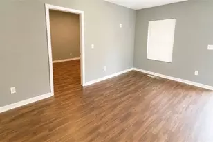 2001 Lois Pl NW, Atlanta, GA 30318 - Photo 7