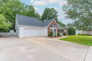 70 Summer Walk Dr, Covington, GA 30016 - Photo 35