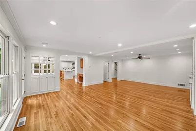 4696 Devonshire Road, Atlanta, GA 30338 - Photo 9
