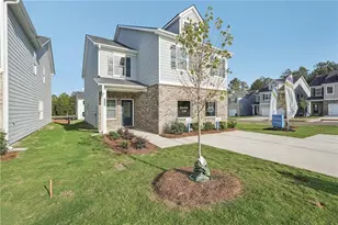 103 Vickers Point Dr, Fairburn, GA 30213 - Photo 3