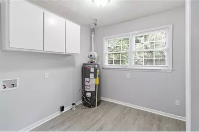 887 Ellis Road, Stone Mountain, GA 30083 - Photo 27