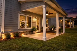 105 Vickers Point Dr, Fairburn, GA 30213 - Photo 33