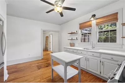 200 S Jackson Street, Hartwell, GA 30643 - Photo 13