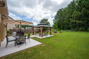 47 Maple Hill Dr, Newnan, GA 30265 - Photo 11