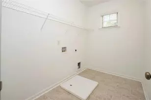 1610 Wellston Dr, Lawrenceville, GA 30043 - Photo 15