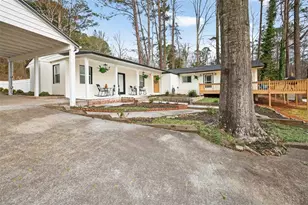 2439 Lakeshore Dr NE, Conyers, GA 30012 - Photo 63