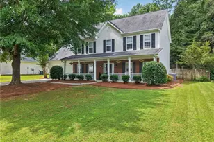 1566 Vine Leaf Dr, Powder Springs, GA 30127 - Photo 3