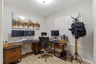 240 Renaissance Parkway NE, Atlanta, GA 30308 - Photo 17