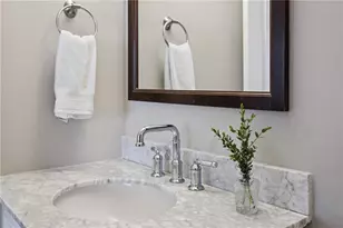 2479 Peachtree Rd NE, Atlanta, GA 30305 - Photo 19