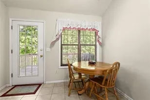 2056 Township Dr, Woodstock, GA 30189 - Photo 11