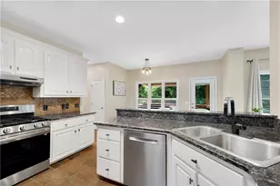 4310 Fairfax Dr, Cumming, GA 30028 - Photo 15