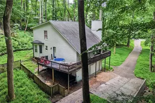 4870 Wade Valley Way, Cumming, GA 30040 - Photo 3