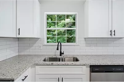 2493 Willenhall Way, Lithonia, GA 30058 - Photo 11
