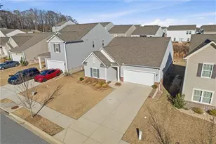 71 Carnaby St, Winder, GA 30680 - Photo 3