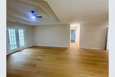 100 Chestnut Drive, Covington, GA 30016 - Photo 9