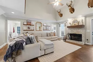 2011 Windfield Dr, Monroe, GA 30655 - Photo 9