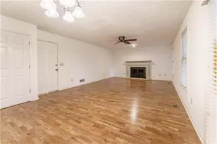 1700 Summit View Way, Snellville, GA 30078 - Photo 19