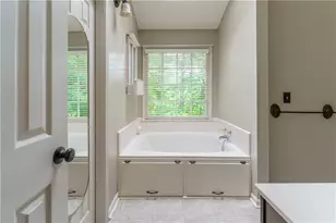 1700 Summit View Way, Snellville, GA 30078 - Photo 29
