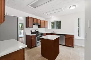 1933 Hamby Pl Dr NW, Acworth, GA 30102 - Photo 9